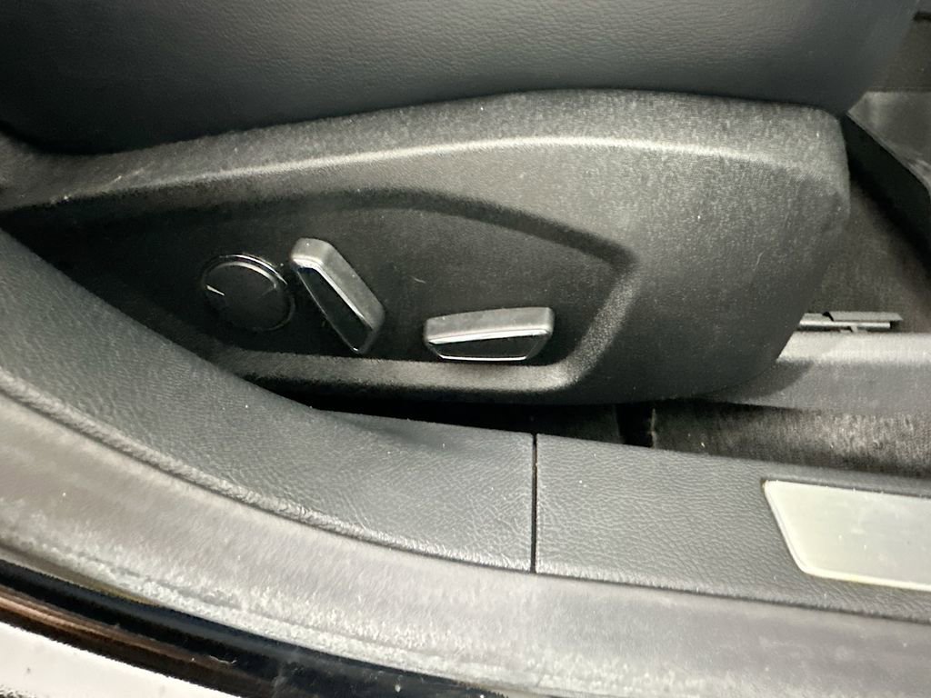 Used 2018 Ford Fusion Titanium AWD/4WD image 23