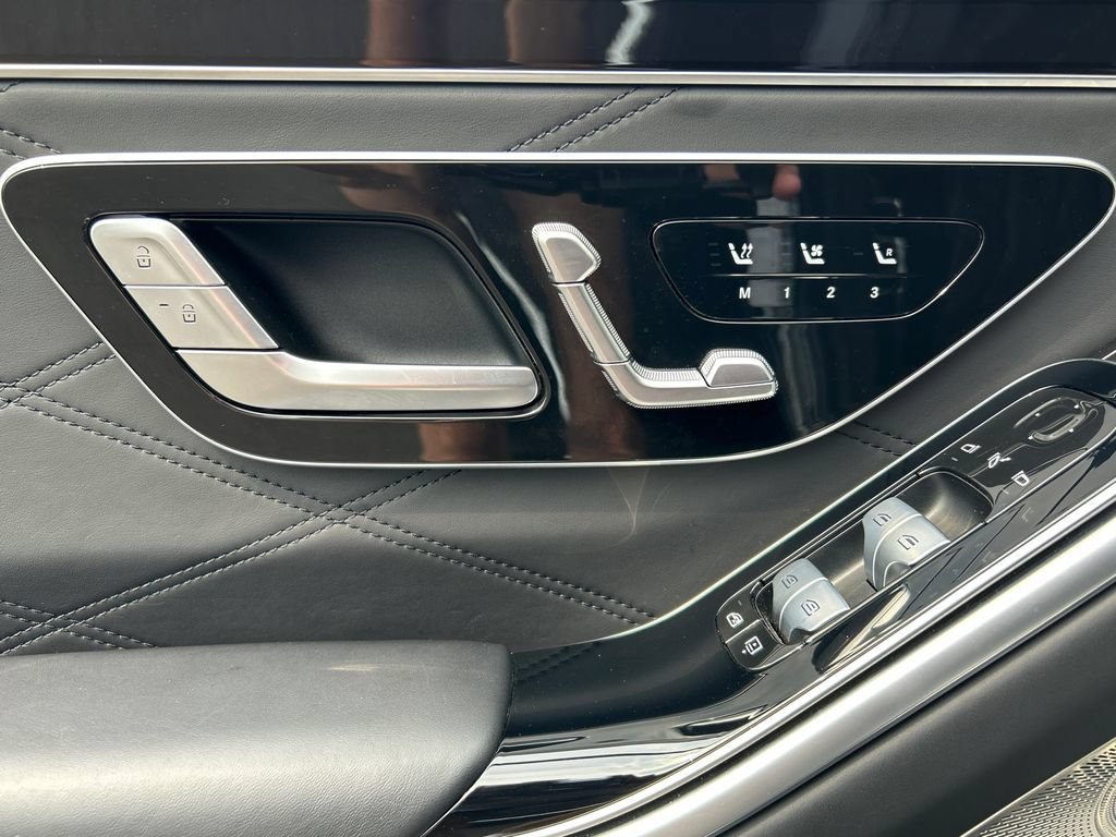 Used 2024 Mercedes-Benz Maybach S 680 4MATIC image 12