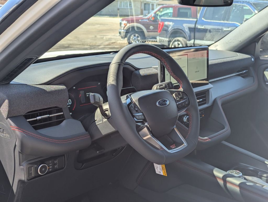 New 2026 Ford Explorer ST image 5