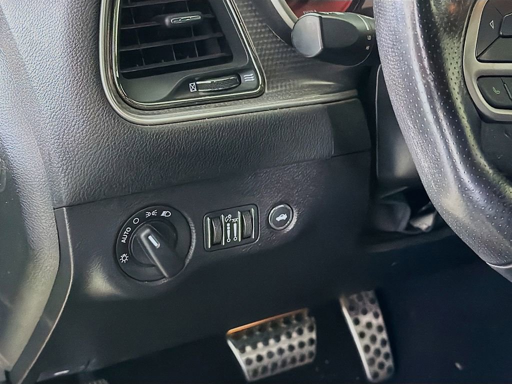 Used 2019 Dodge Challenger SRT Hellcat Redeye RWD image 12