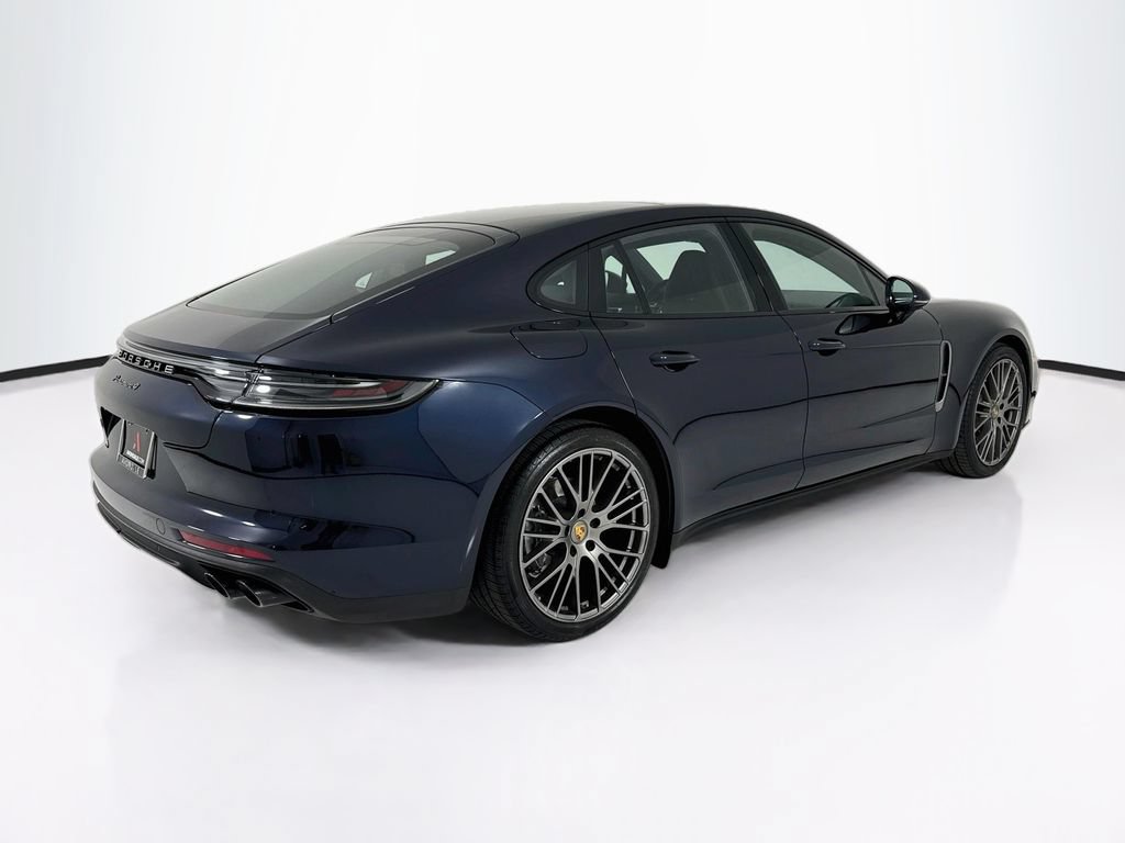 Certified 2023 Porsche Panamera 4 Platinum Edition AWD/4WD image 9