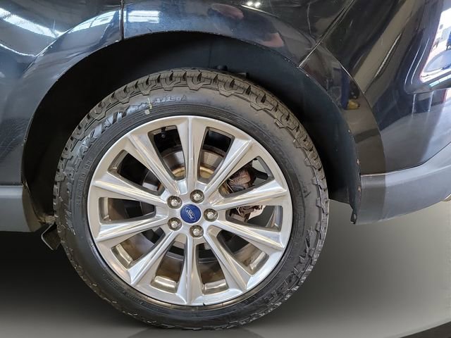 Used 2018 Ford Edge Titanium w/ Canadian Touring Package AWD/4WD image 34