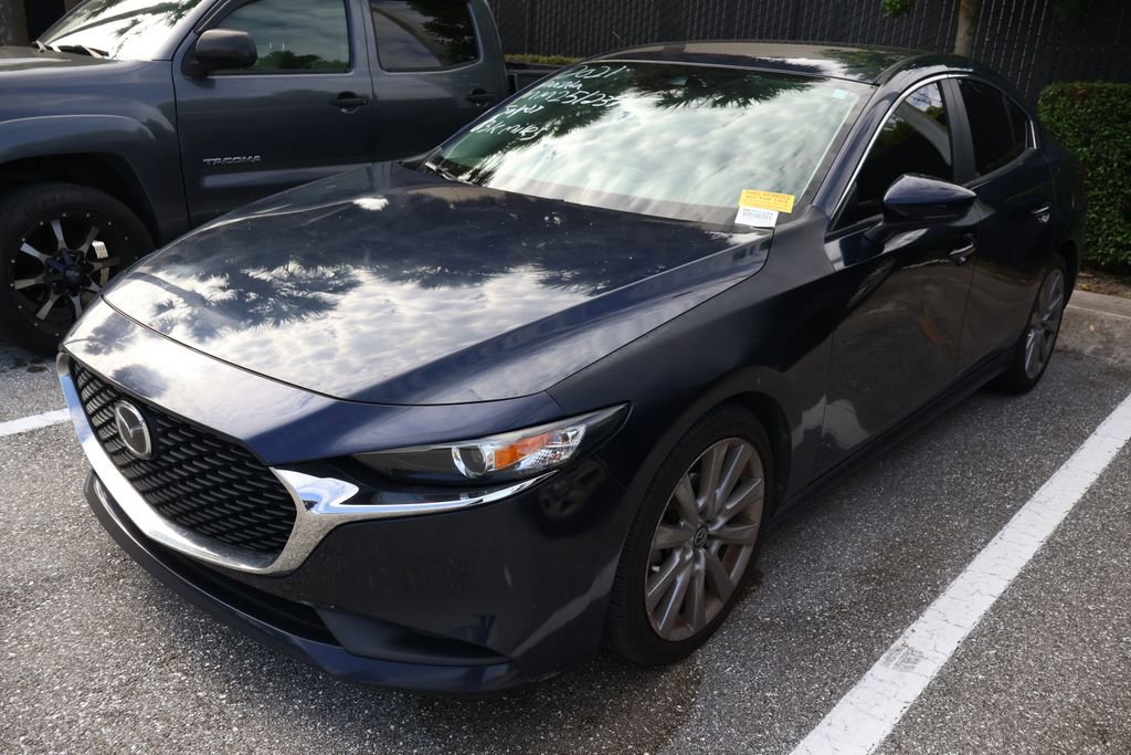 Used 2021 MAZDA MAZDA3 s FWD image 2