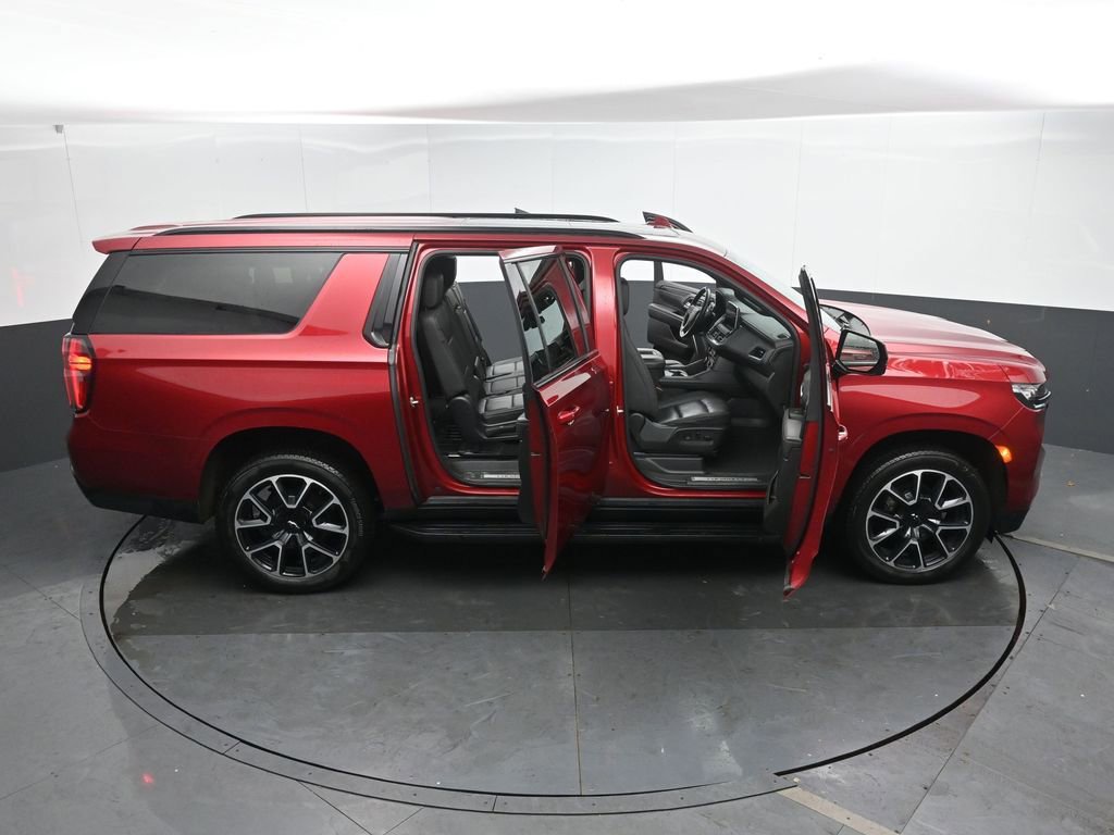Used 2023 Chevrolet Suburban RST image 57