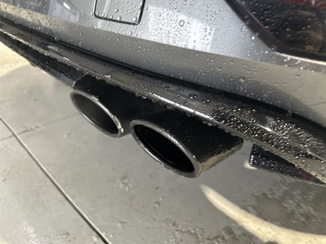 Used 2019 Volkswagen Golf R 4-Door image 12