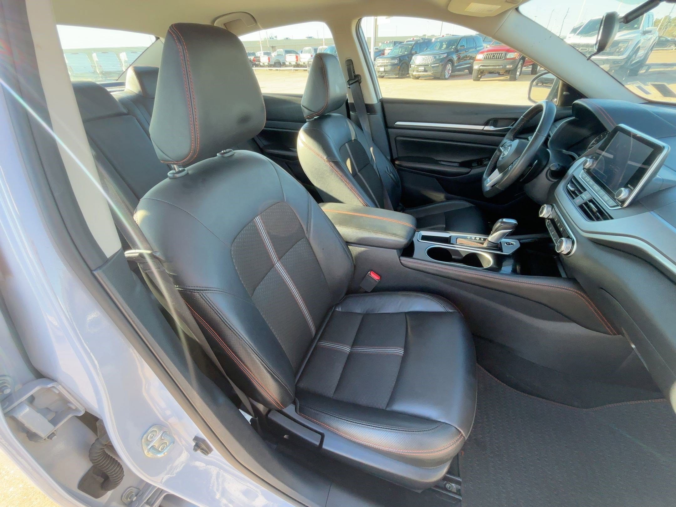 Used 2024 Nissan Altima 2.5 SR image 31