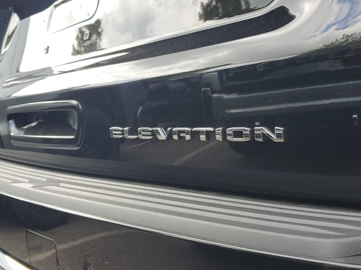 New 2026 GMC Yukon XL Elevation RWD image 9