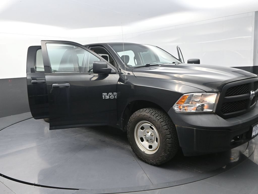 Used 2018 RAM 1500 Tradesman w/ Popular Equipment Group AWD/4WD image 31