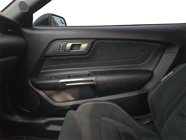 Used 2016 Ford Mustang Shelby GT350 image 11