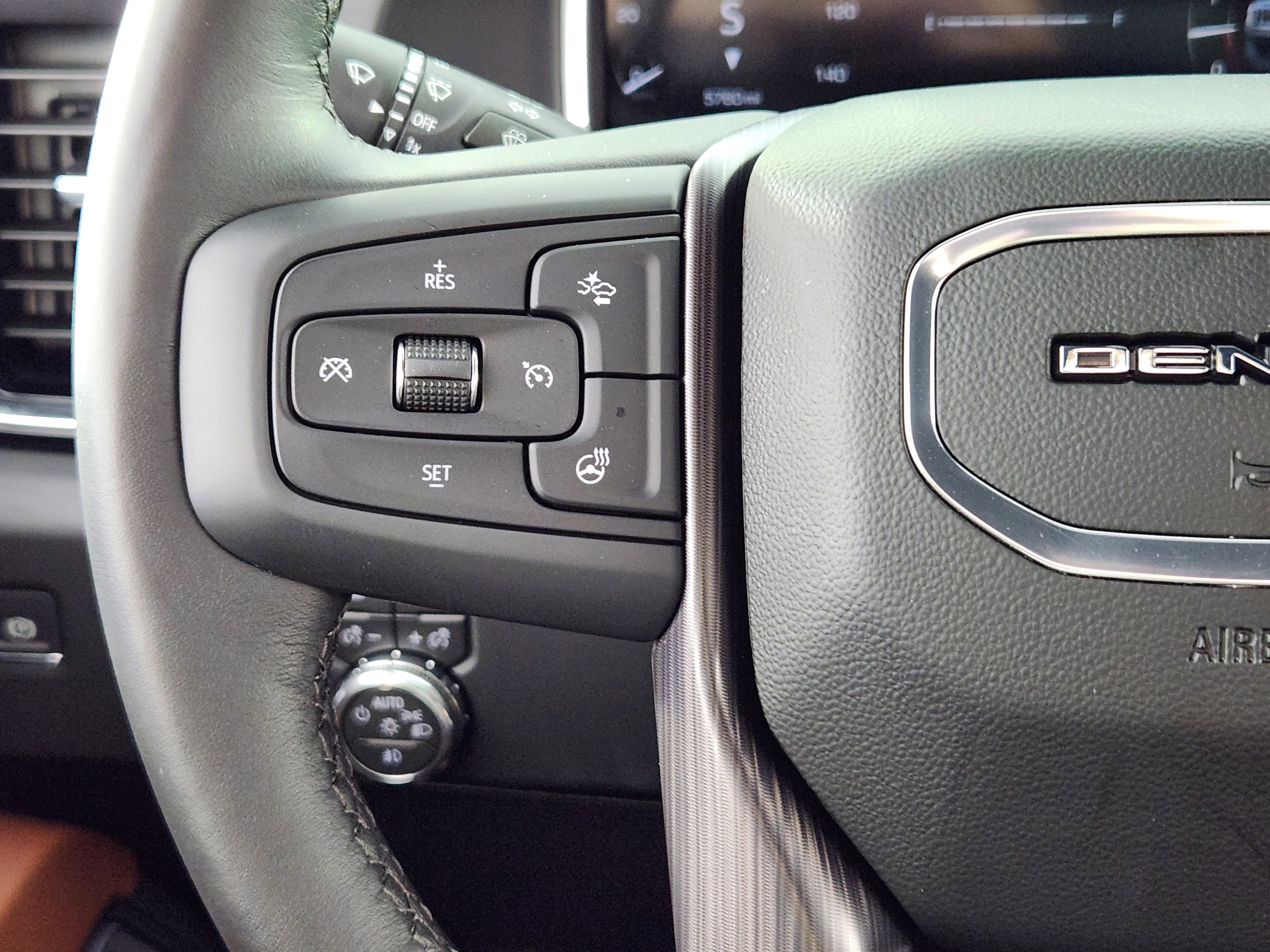 Used 2026 GMC Sierra 2500 Denali Ultimate AWD/4WD image 18