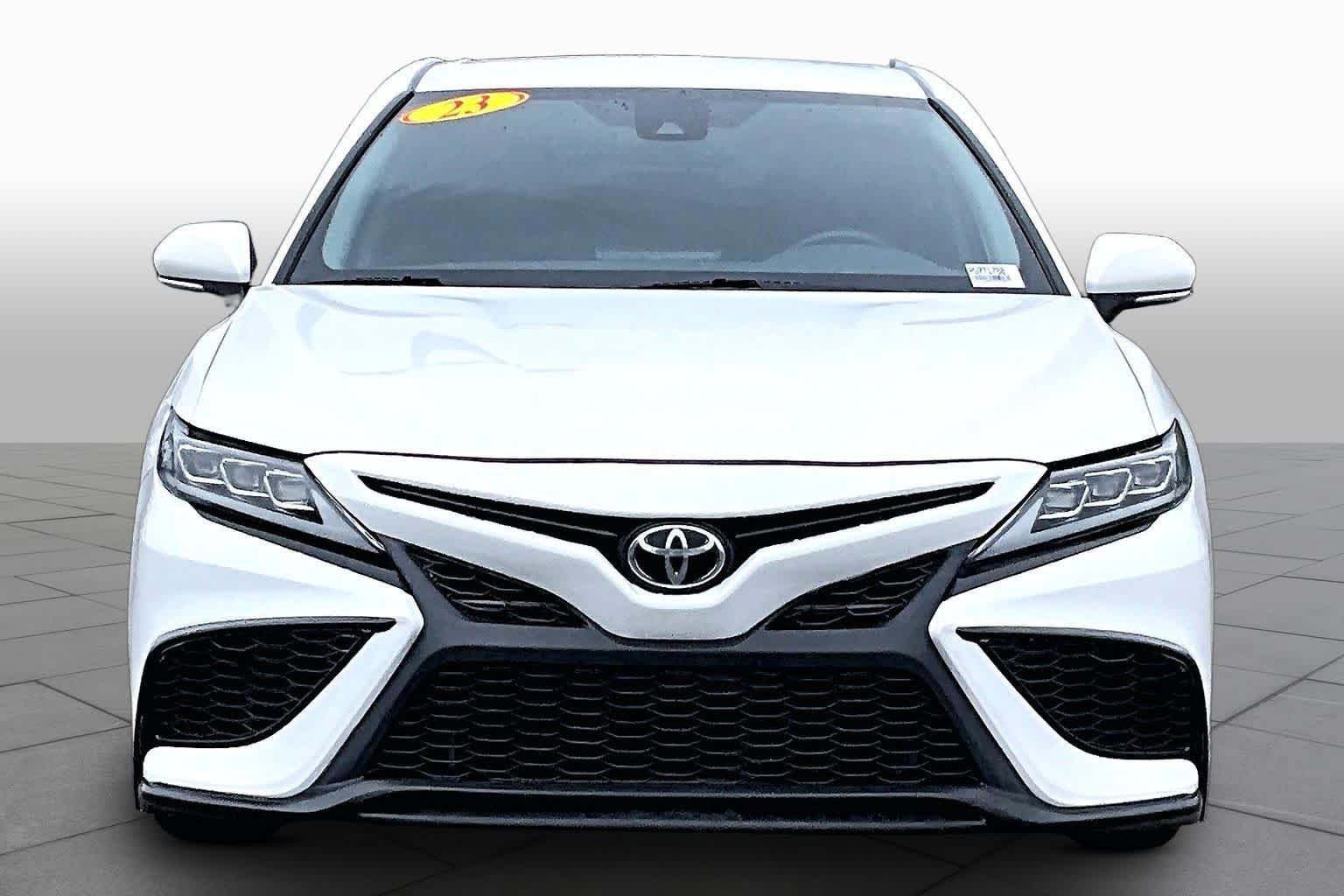 Certified 2023 Toyota Camry SE w/ Convenience Package FWD image 3