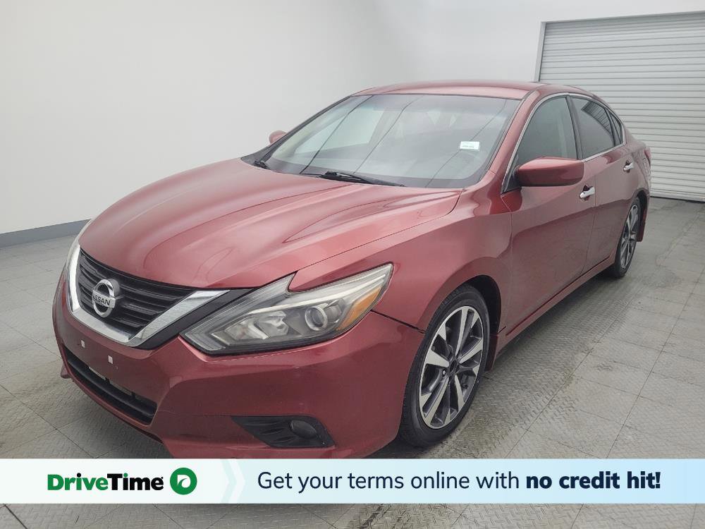 Used 2016 Nissan Altima 2.5 SR w/ Interior Lighting Package