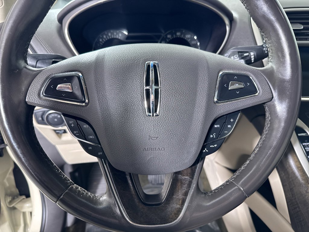 Used 2018 Lincoln MKX Reserve w/ Lincoln MKX Climate Package image 20