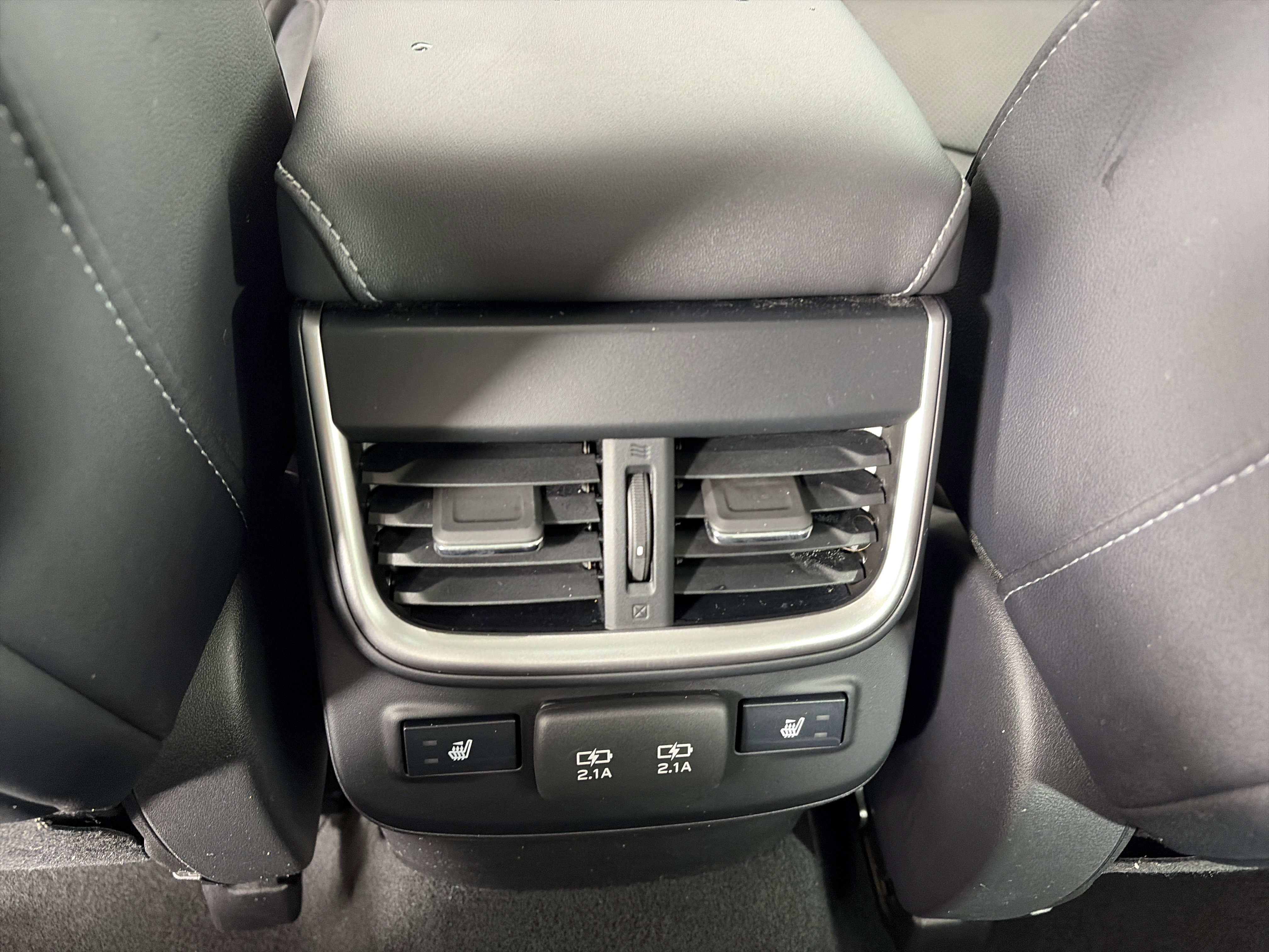 Used 2020 Subaru Legacy Limited w/ Popular Package #2 image 17