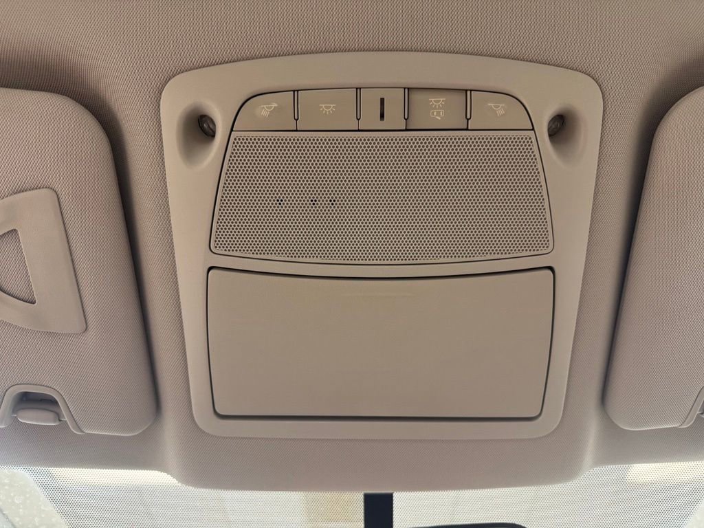 Used 2016 Nissan Rogue S FWD image 44