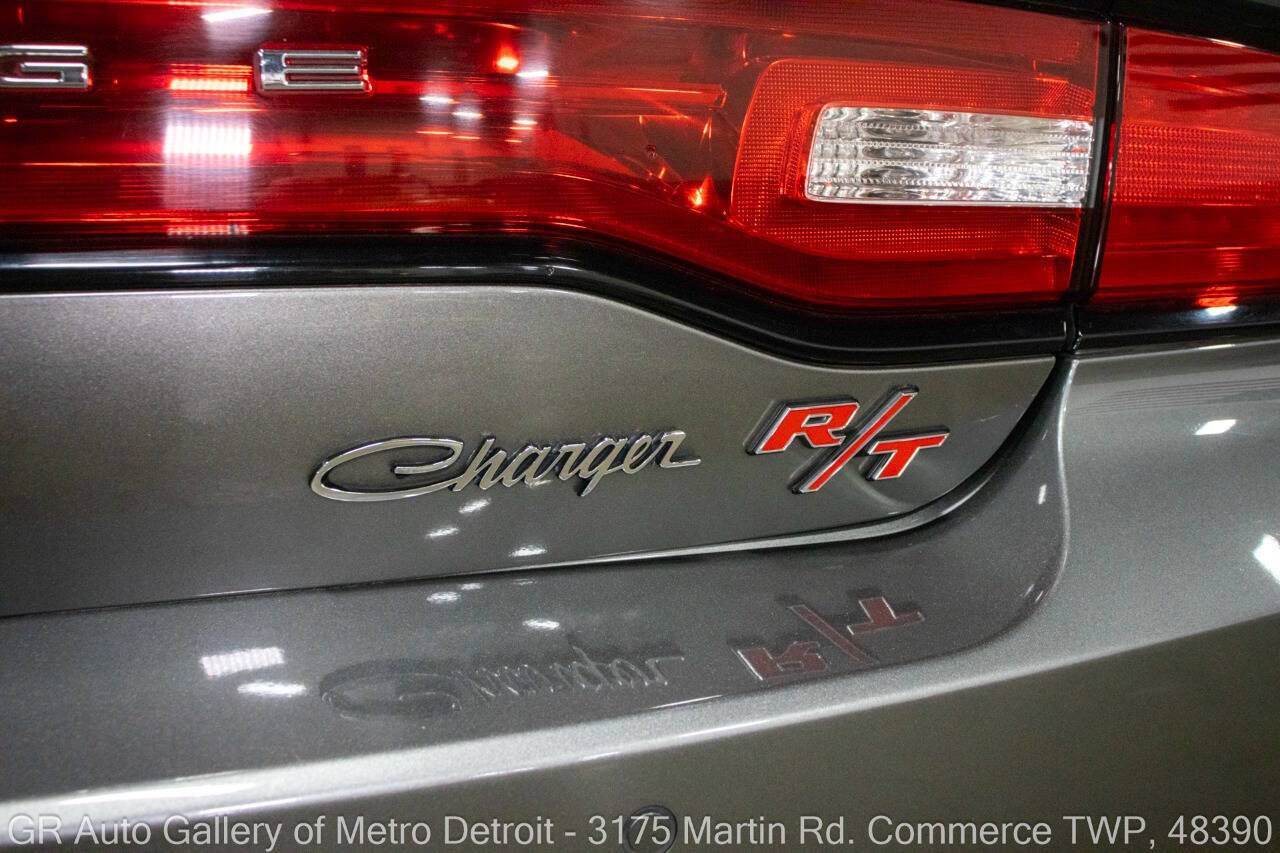 Used 2011 Dodge Charger R/T RWD image 34