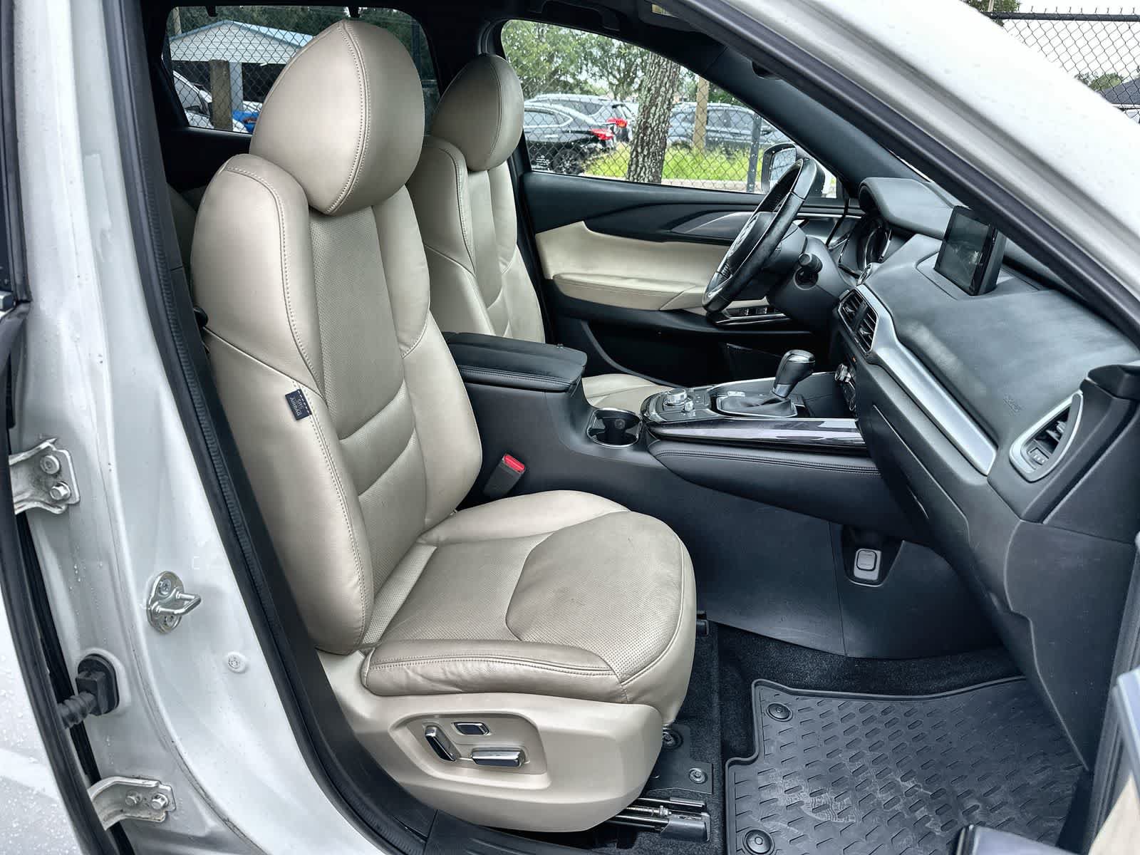 Used 2018 MAZDA CX-9 Grand Touring FWD image 9