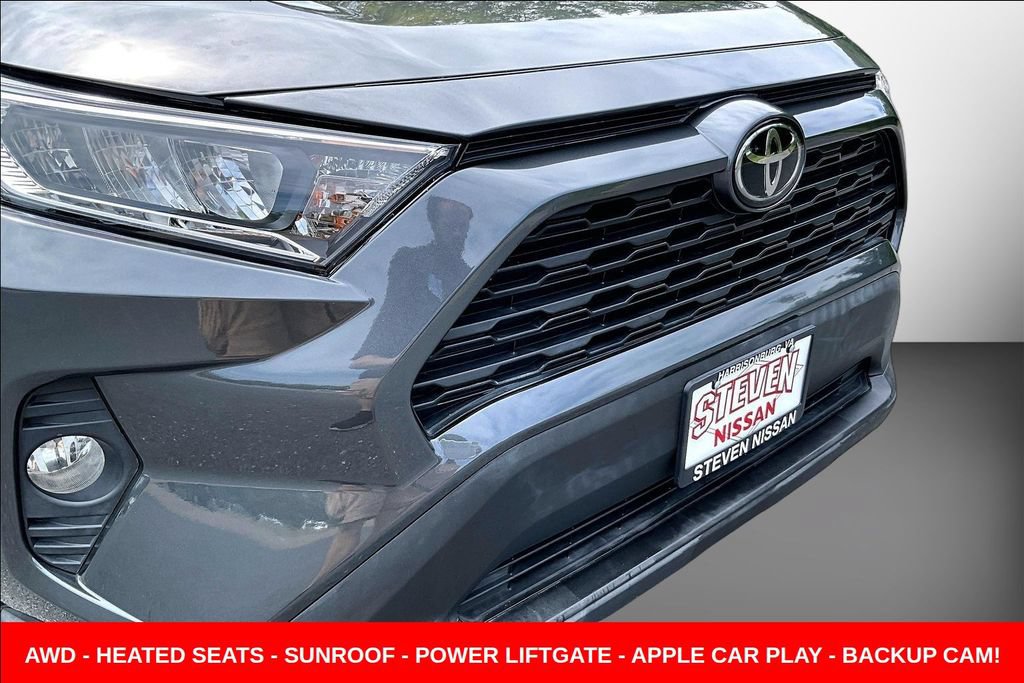 Used 2020 Toyota RAV4 XLE Premium AWD/4WD image 32