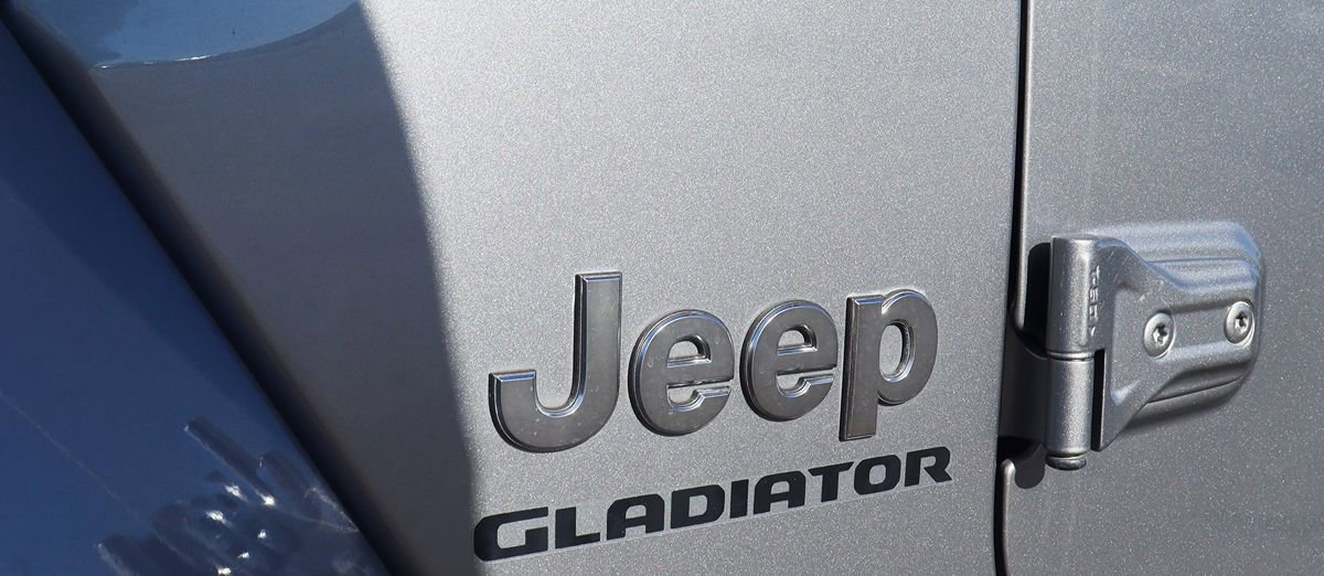 Used 2021 Jeep Gladiator Overland w/ Popular Equipment Package AWD/4WD image 8