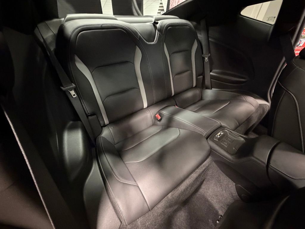 Used 2018 Chevrolet Camaro SS image 5