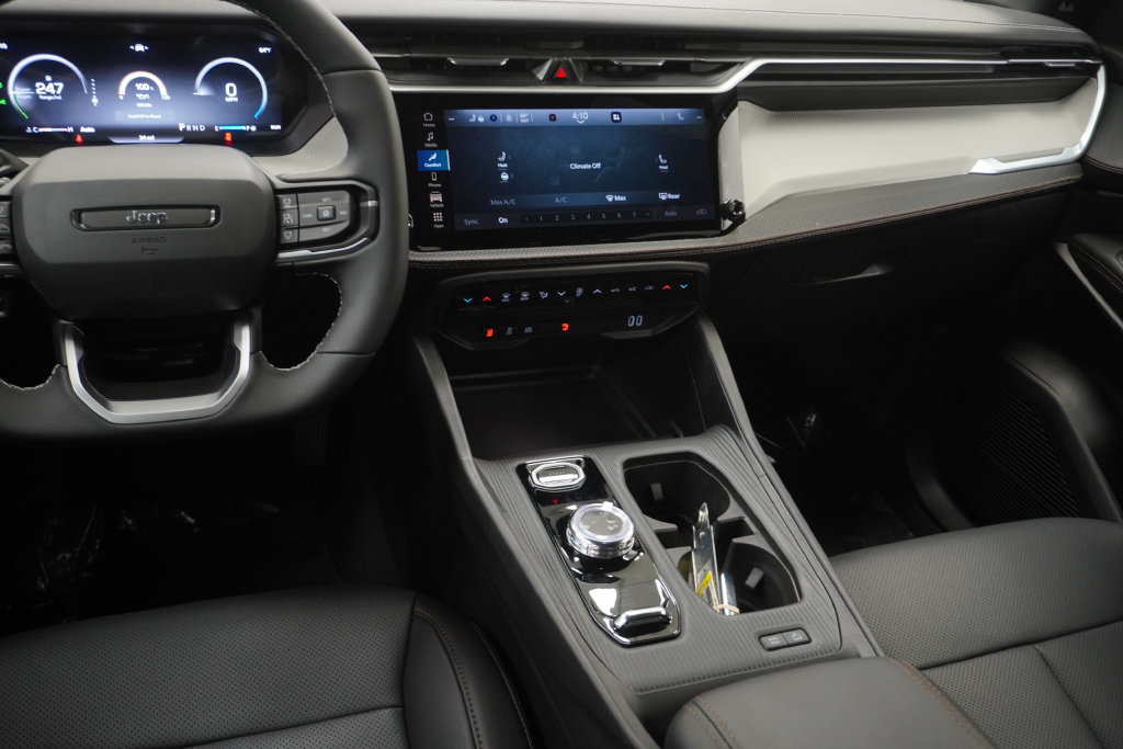 New 2026 Jeep Cherokee Limited AWD/4WD image 19