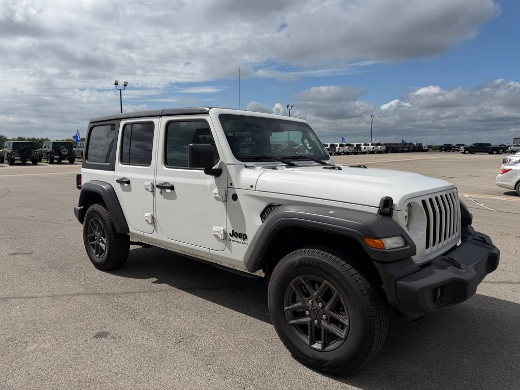 Used 2024 Jeep Wrangler Sport S image 7