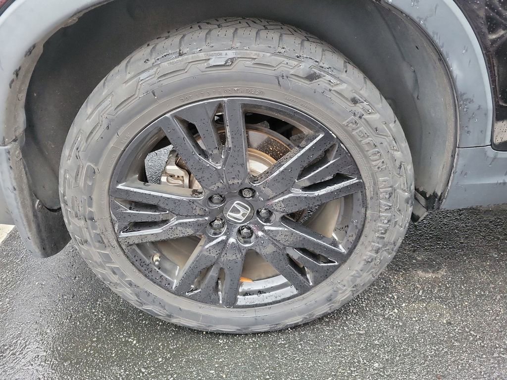 Used 2021 Honda Passport Sport image 12