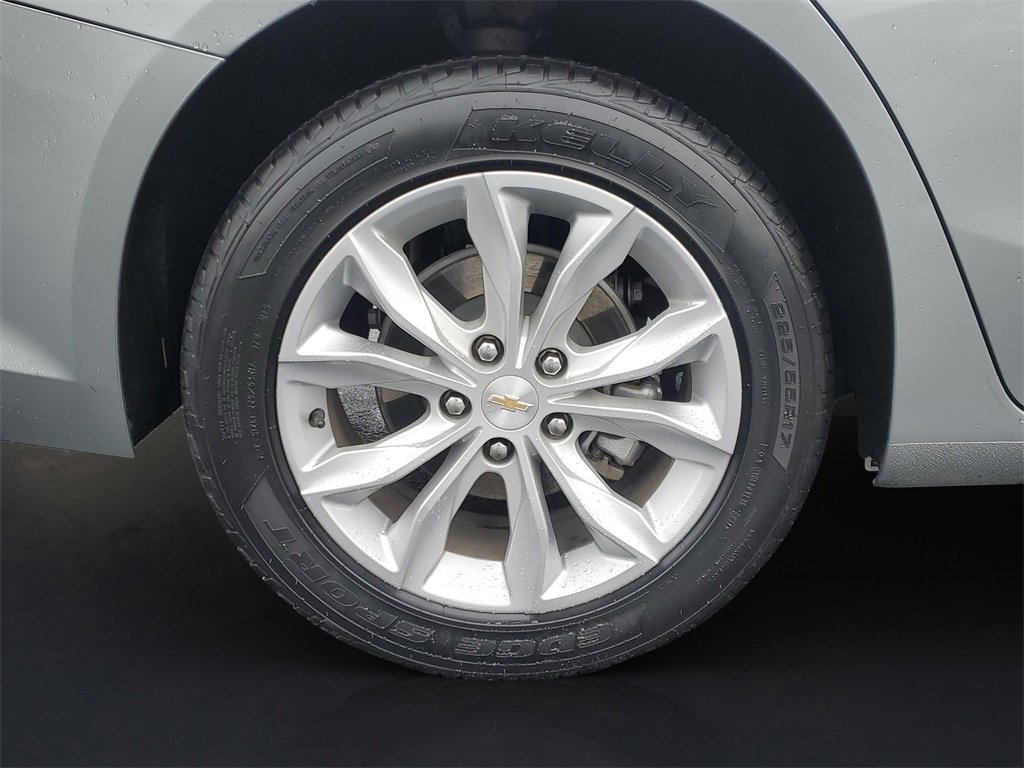 Used 2024 Chevrolet Malibu LT image 5