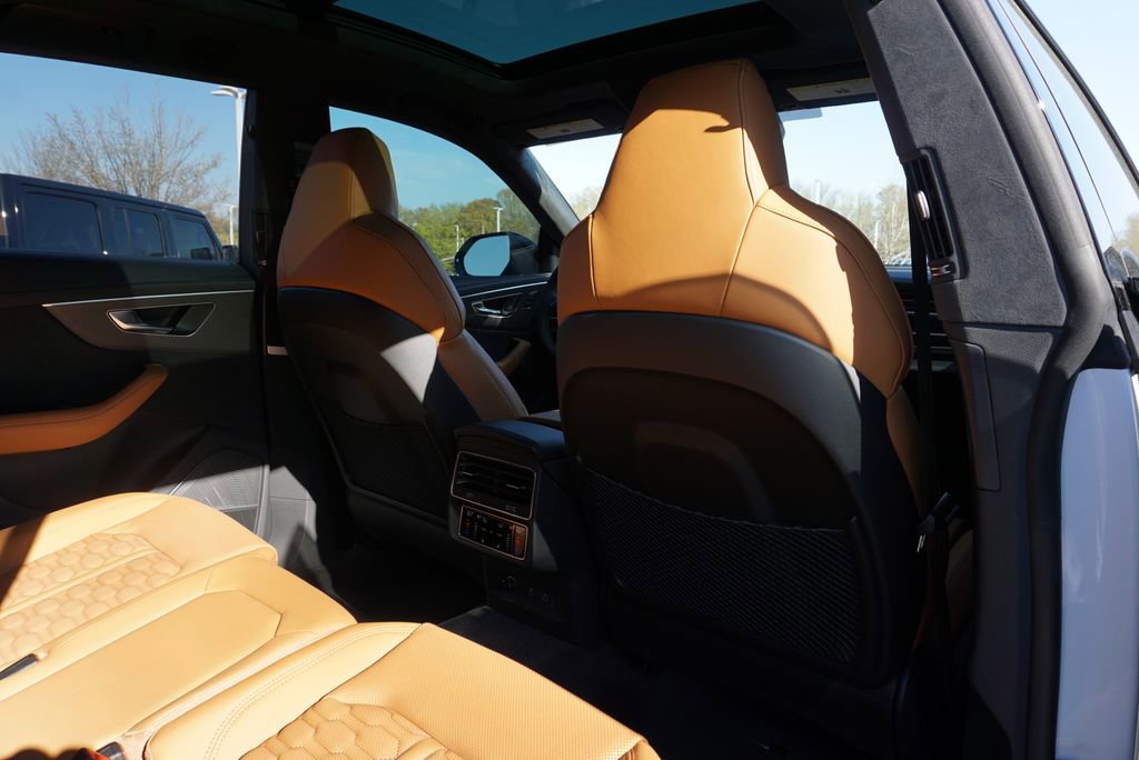Used 2025 Audi RS Q8 performance image 42