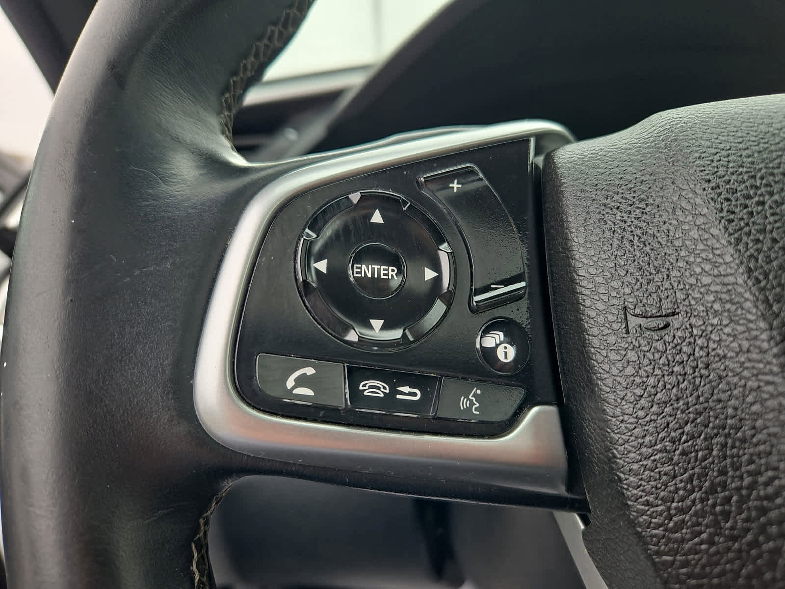 Certified 2019 Honda Civic EX image 23