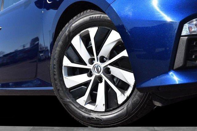 Used 2019 Nissan Altima 2.5 S image 3