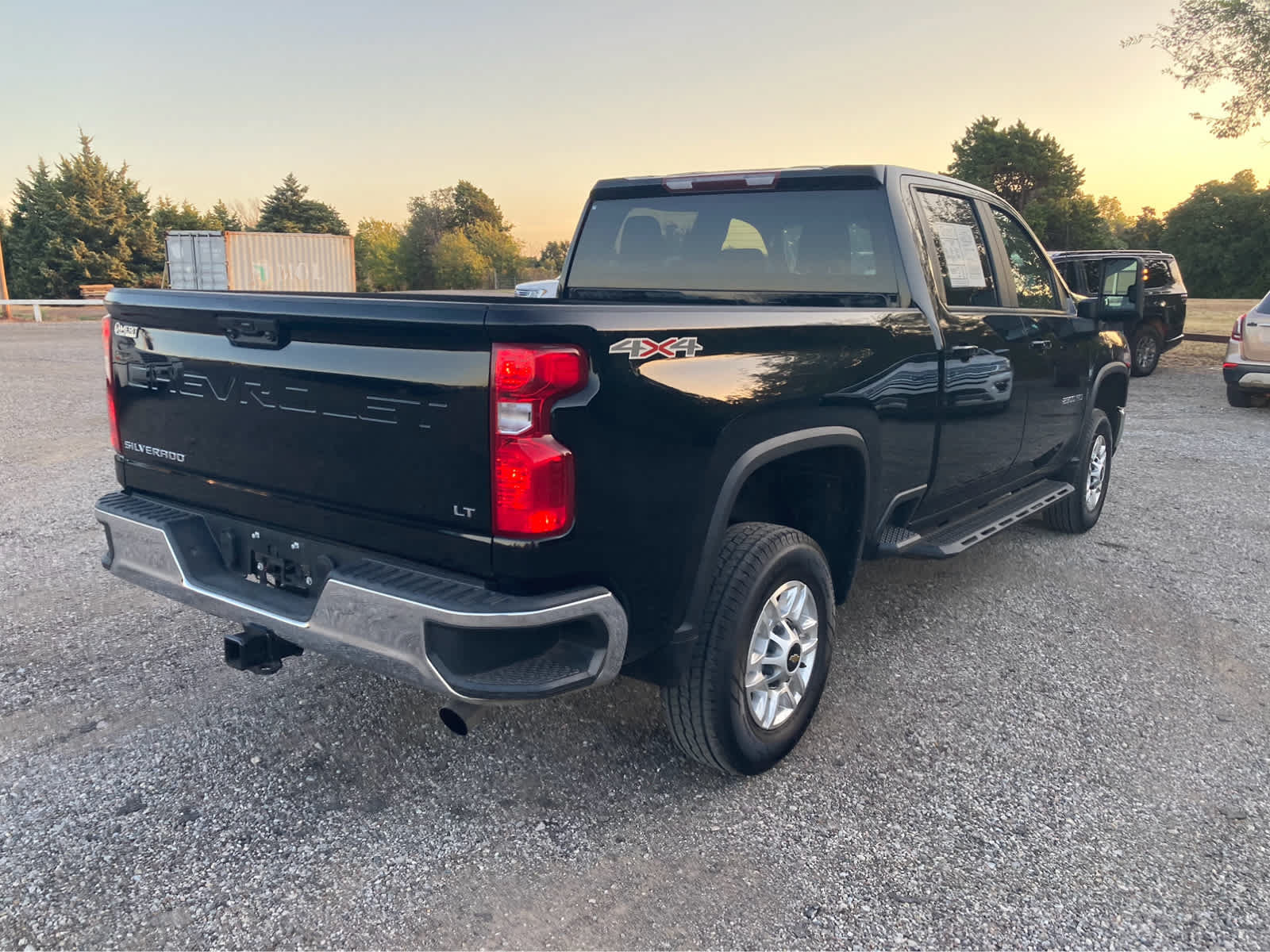 Used 2024 Chevrolet Silverado 2500 LT w/ Convenience Package AWD/4WD image 8