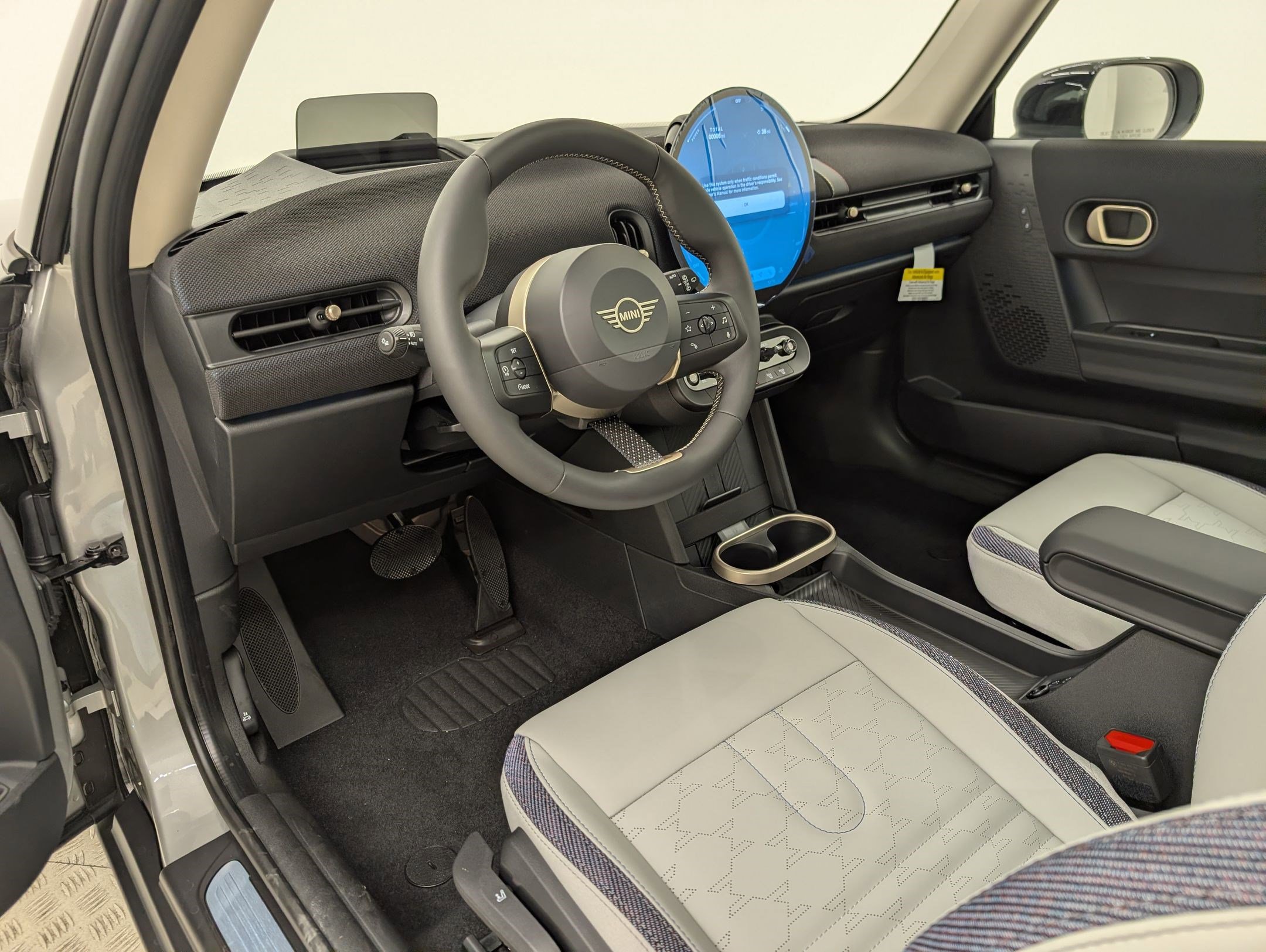 New 2026 MINI Cooper S image 4