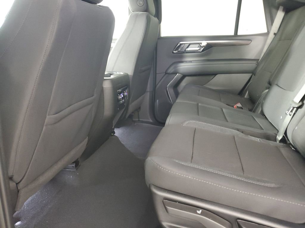 New 2026 Chevrolet Tahoe LS image 13