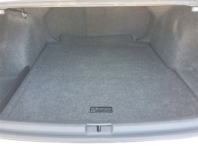 Used 2015 Volkswagen Passat 1.8T Sport image 9