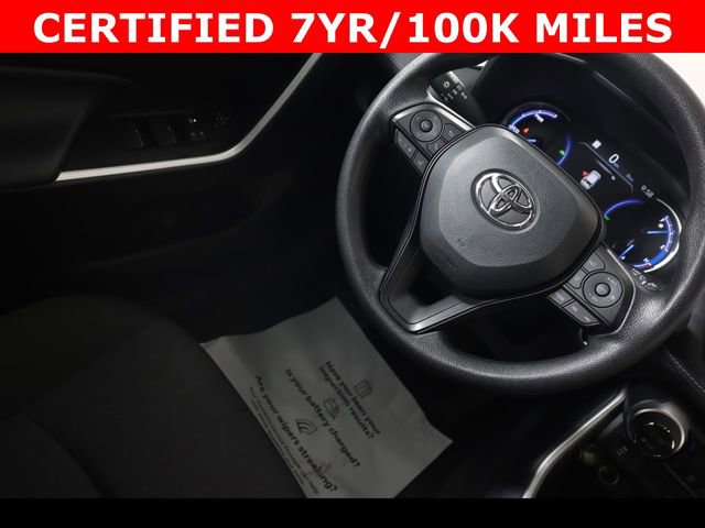 Used 2025 Toyota RAV4 XLE image 19