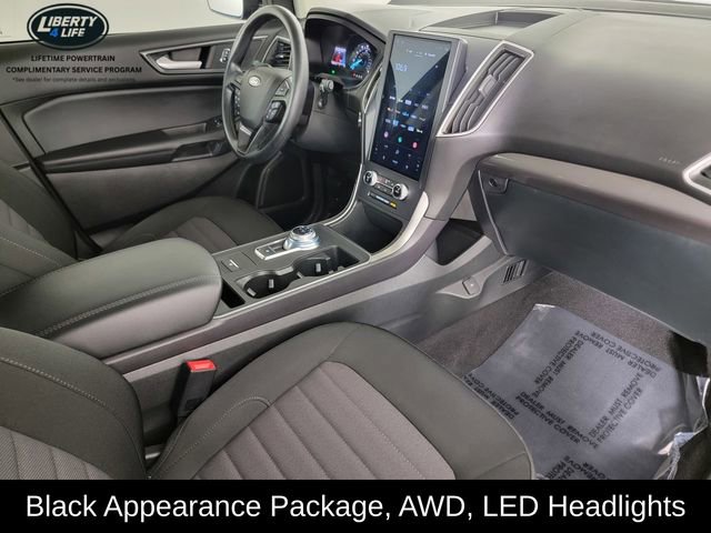 Used 2023 Ford Edge SE w/ Black Appearance Package image 18