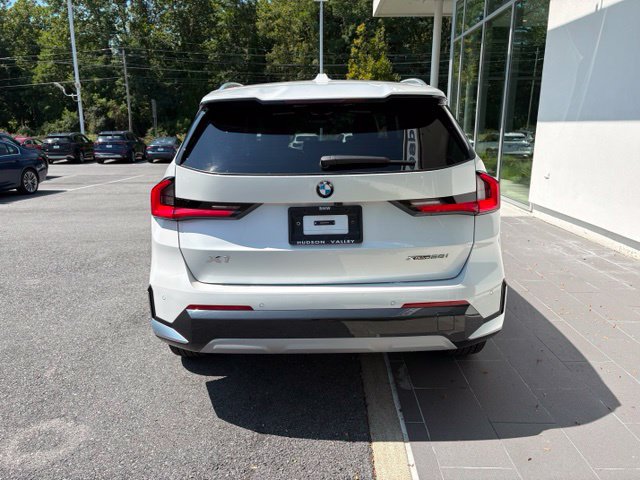 New 2027 BMW X1 xDrive28i AWD/4WD image 8
