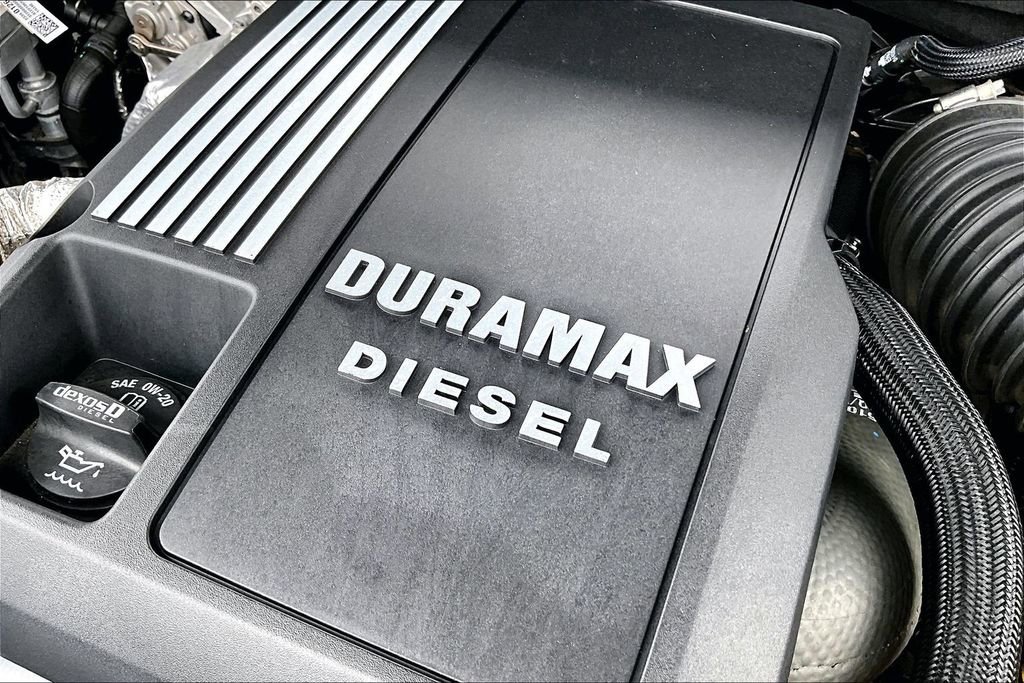 Used 2020 Chevrolet Silverado 1500 RST w/ All-Star Edition image 32