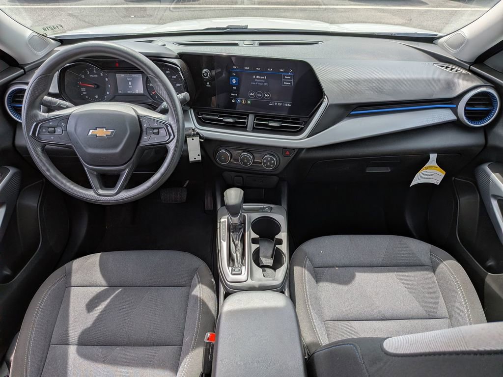 Used 2024 Chevrolet Trax LS FWD image 25