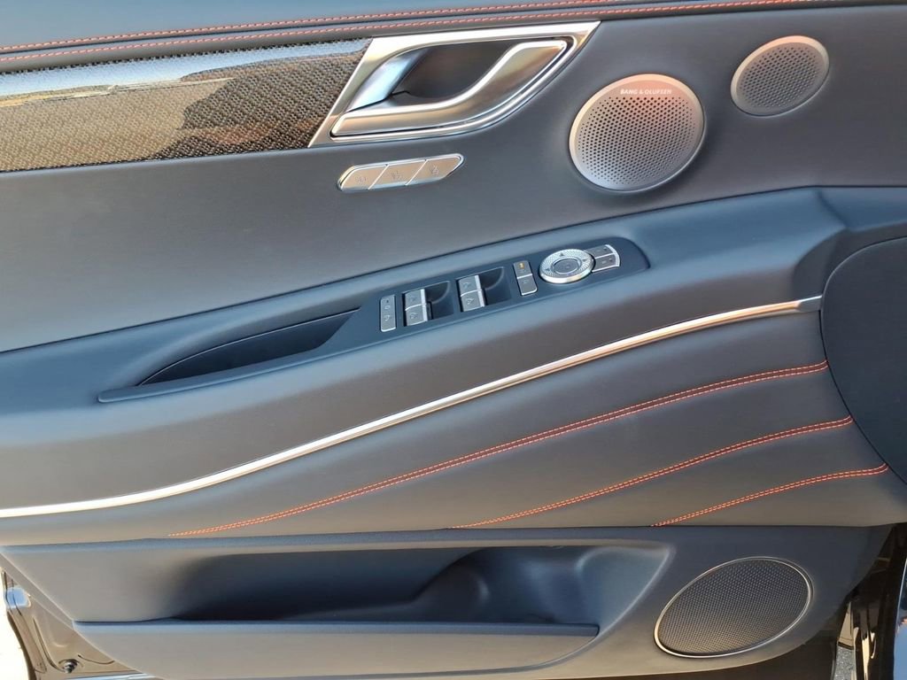 New 2026 Genesis GV80 3.5T e-SC AWD/4WD image 14