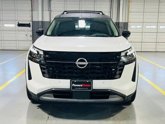 New 2026 Nissan Pathfinder Platinum FWD image 15