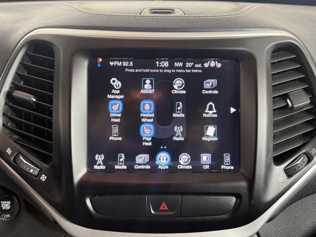 Used 2018 Jeep Cherokee Latitude Plus w/ Cold Weather Group image 20