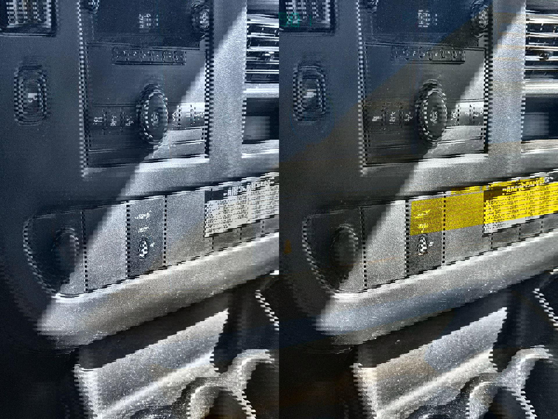 Used 2012 Chevrolet Express 3500 image 15