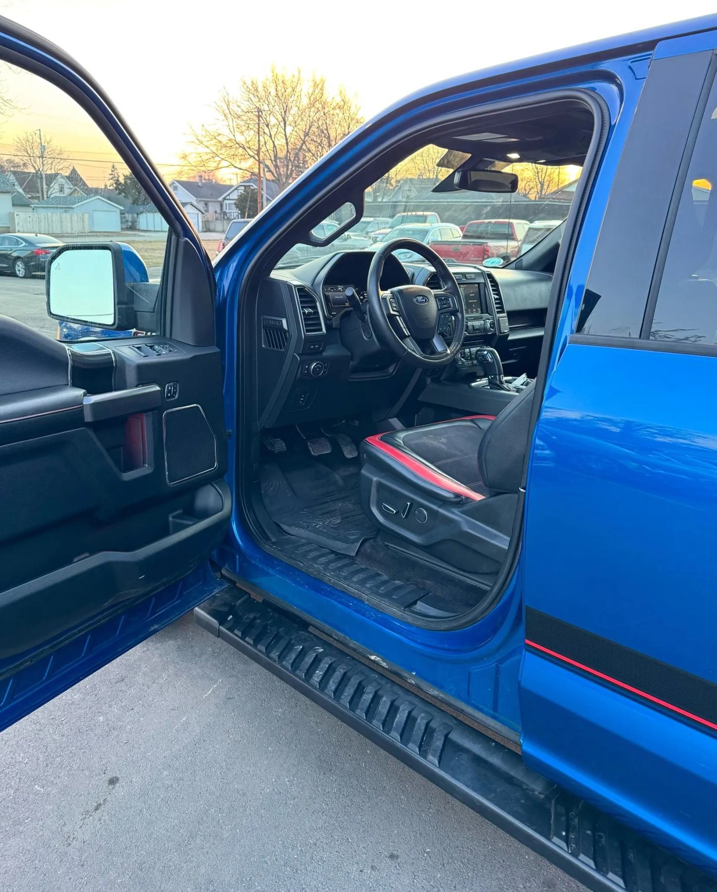 Used 2017 Ford F150 Lariat w/ Equipment Group 502A Luxury image 14