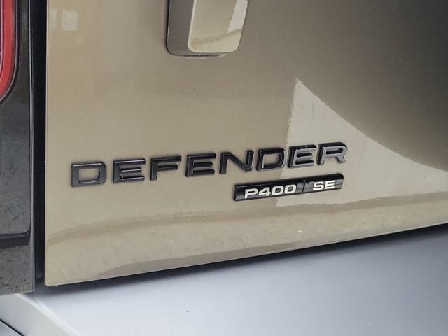 Used 2020 Land Rover Defender 110 SE AWD/4WD image 9