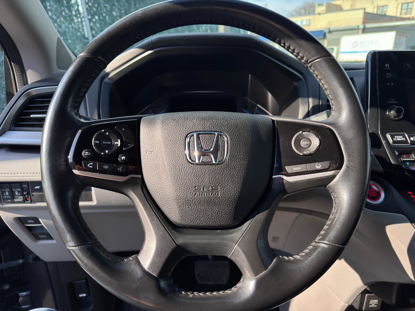 Used 2019 Honda Odyssey EX-L image 18