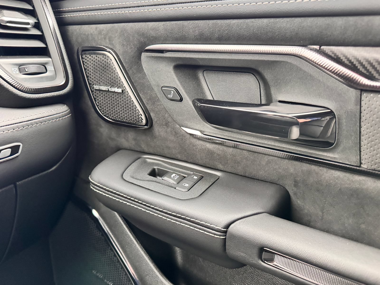 New 2026 RAM 1500 RHO w/ RHO Level 1 Equipment Group AWD/4WD image 24