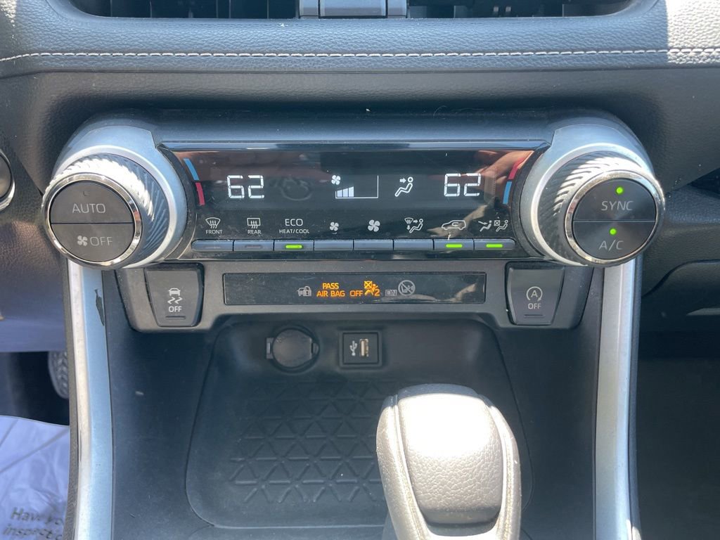 Used 2023 Toyota RAV4 XLE image 22