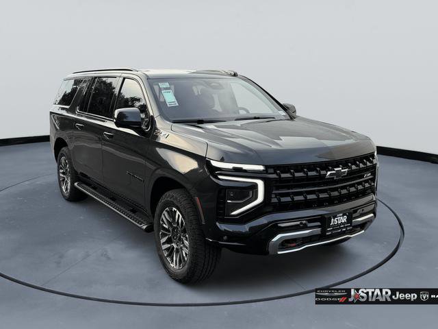 Used 2025 Chevrolet Suburban Z71 image 3